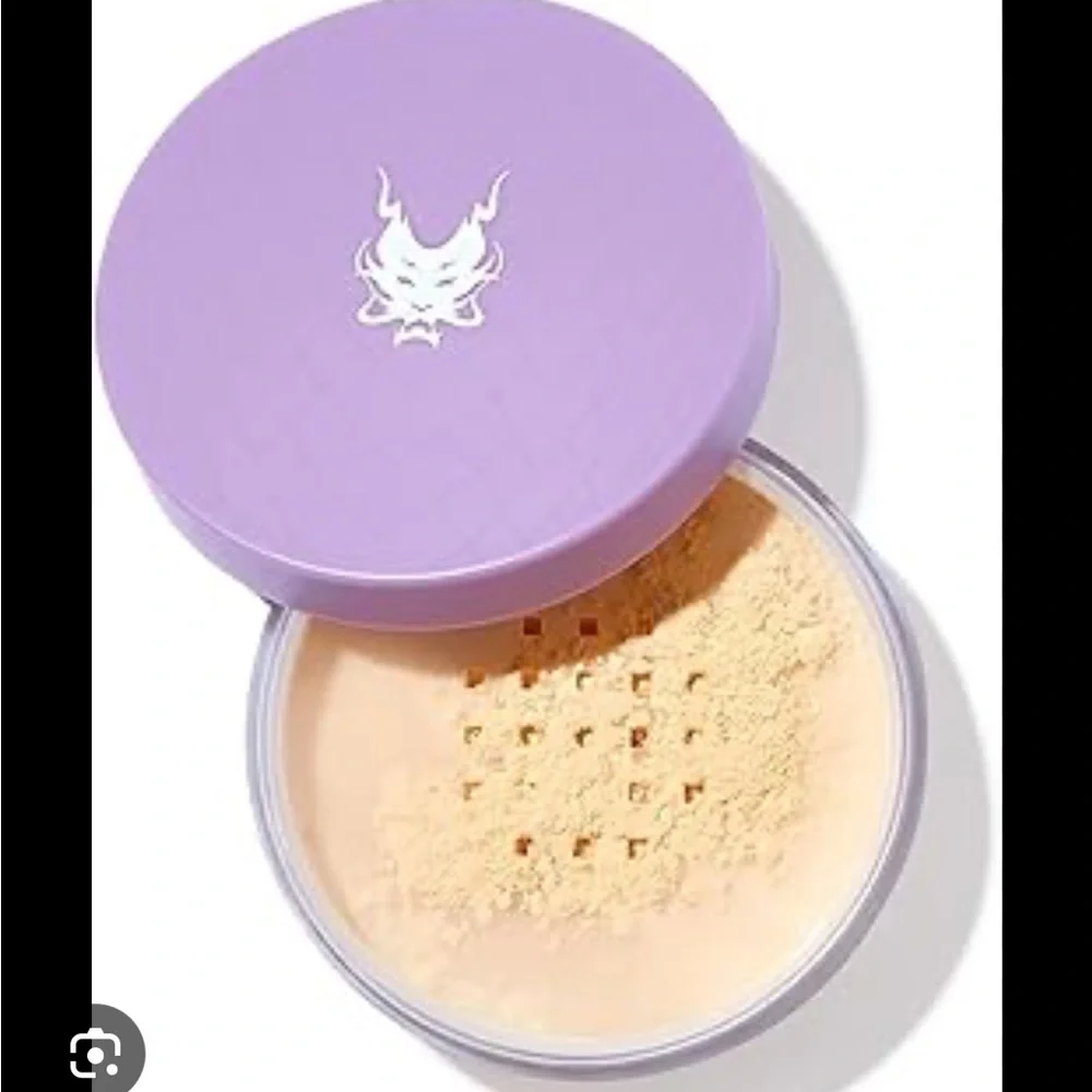 Dragon Beauty Translucent powder Yellow